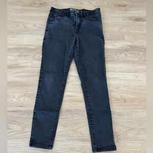 Wit & Wisdom size 8 Women’s faded black jeans